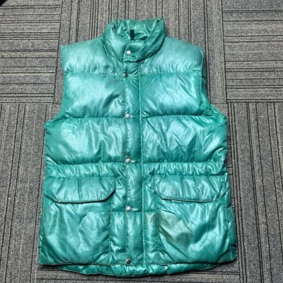 Vintage Snow Lion Puffer Vest Men’s Extra Small Green Rare Warm Streetwear Ski - Image 1 of 4
