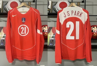 2004 Nike Ji-Sung Park South Korea National Team Home Kit L/S Jersey L - Image 1 of 4