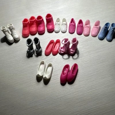 Barbie Doll Shoes Lot 12 Pairs Pink White Blue Silver, Jasmin,Ballerina - Image 1 of 4