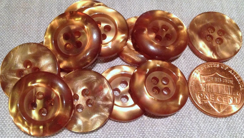 12 Glossy Pearlized Golden Amber Sew-through Plastic Buttons 19mm 3/4" 7832 - Image 1 of 1