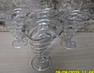 LBC C2/ 4 COUPE A GLACE VINTAGE VERRE  CORNE D'ABONDANCE BORMIOLI ROCCO ITALY - Picture 1 of 5