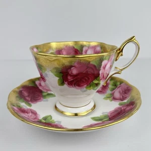 Taza y platillo Royal Albert OLD ENGLISH ROSE con oro pesado - Imagen 1 de 13