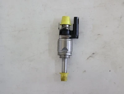 Einspritzventil Volvo V70 III 135 31303495 2.0 180 KW 245 PS Benzin 02-2016 - Bild 1 von 3