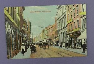 Broad Street Worcester - Old Postcard in Very Good Unused Condition - Picture 1 of 2