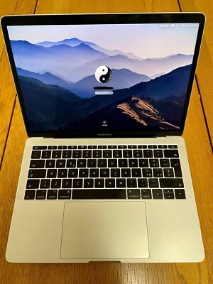 Macbook Pro 13-inch  - Immagine 1 di 4
