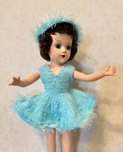 Traje de patinador - ropa para Mary Hoyer y otras muñecas delgadas de 14 pulgadas - Imagen 1 de 2