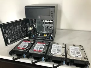 MicroServidor HP ProLiant G7 N54L 2,2 GHz - DSM - ALMACENAMIENTO DE 12 TB - Imagen 1 de 12