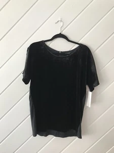 Lucky Brand - BNWT - Ladies Black Velvet Top - Size M. - Picture 1 of 8