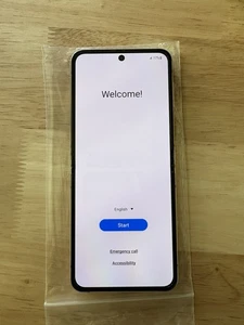 Samsung Galaxy Z Flip 4 5G F721U 256GB Pink Gold (T-Mobile/Unlocked) READ - Picture 1 of 3