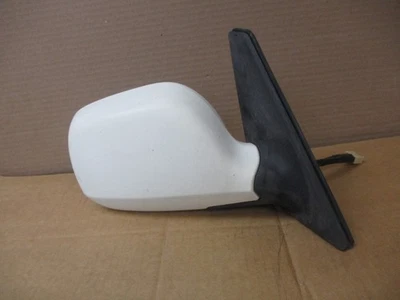 04 05 06 Scion XB Passenger Side Mirror Rh 2004-2006 Right Super White II - Image 1 of 4