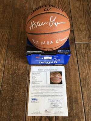 Hakeem Olajuwon SIGNED NBA Official GAME  Basketball JSA ITP LOA 2x NBA CHAMP - Image 1 of 4
