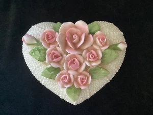 Vintage - Jolie Fleurs - Seymour Mann - Box in Herzform - Bild 1 von 5