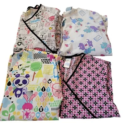 Women's M Scrub Tops Lot of 4 Nursing Hospital Clothing Uniforms Vtg Tee Panda - Image 1 of 4