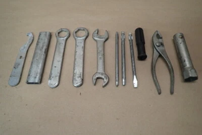 Honda CB400 1978 KIT DE HERRAMIENTAS JUEGO DE BOLSAS DE HERRAMIENTAS Foto 1 de 4