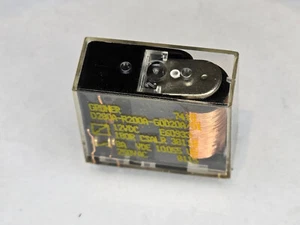 Relé 2 piezas GRUNER D280A-R200A-G0020A/01 12VDC - Imagen 1 de 4