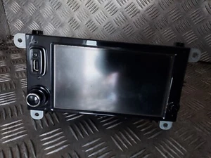AUTORADIO Ecran GPS - RENAULT CLIO IV (4) PHASE I (1) - Référence : 281155249R - Picture 1 of 4