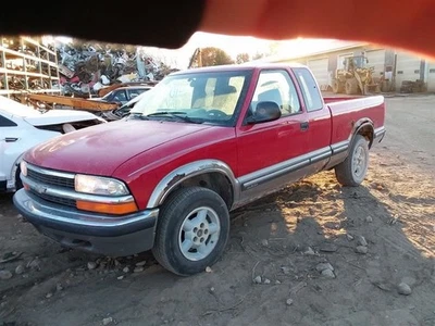 Capó Chevrolet para 95-05 Blazer S10/Jimmy S15 2022886 Foto 1 de 4