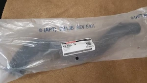 OEM 20-25 Ford Explorer 3.3L Lower Radiator Hose Motorcraft KM-6789 L1MZ-8286-L - Picture 1 of 7