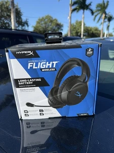 Hyperx Cloud Flight Wireless Gaming Headset for PlayStation 4/5 NEW IN BOX - Picture 1 of 3