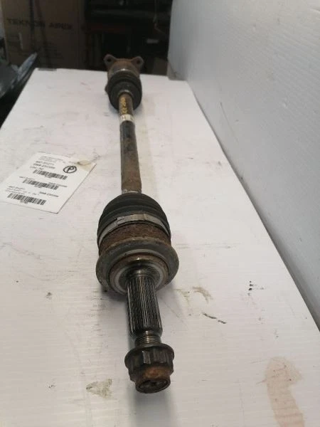 Eje trasero para 10-15 LEXUS RX450H 1179922 Foto 1 de 4