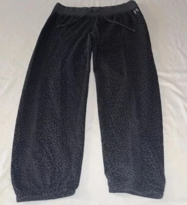 Leggings capri para mujer Victorias Secret gris/negro estampado de guepardo Talla pequeña Foto 1 de 4