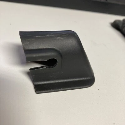 Genuine Porsche 911 996 997 Rear Seat Back Hinge Cover 9965224310201C - Imagem 1 de 4