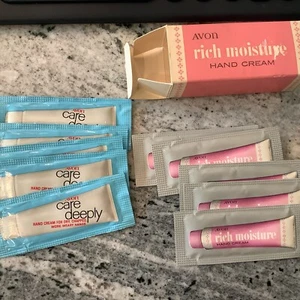 Avon Rich Moisture Hand Cream Care Deeply Lotion Boxed Samples - Picture 1 of 4