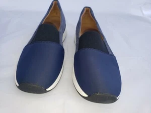 Vionic blue suede, Size 9.5, New - Picture 1 of 5
