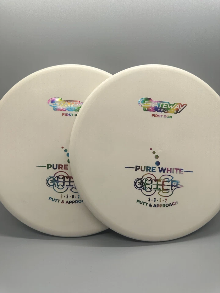 2 New Gateway Chief OS Pure White First Run Rainbow 174g Putter Disc - Image 1 of 1