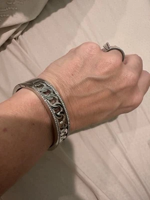 Pulsera con bisagras de eslabones de cadena de plata HENRI BENDEL Foto 1 de 4