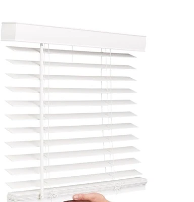 NOVO LEVOLOR Trim+Go 2.0-in largura ripas 28-in x 64-in sem fio branco madeira falsa - Imagem 1 de 2