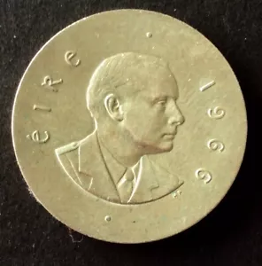 Irlande - Eire - Superbe monnaie de 10 Shilling 1966 en Argent - Bild 1 von 2