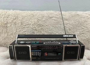 Sony VTG Boombox CFS-D10 MEGA BASS Stereo Cassette-Corder EQ FM/AM RADIO GHETTO - Picture 1 of 17