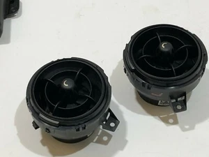 MINI ONE R56 2014 SALPICADERO DELANTERO CALEFACCIÓN AIRE VENTILACIÓN CONDUCTO LADO DERECHO E IZQUIERDO/2006-14 - Imagen 1 de 8