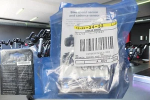 Garmin 010-12104-00 Speed and Cadence Sensor New Sealed Exercise tracker bicycle - Imagen 1 de 10