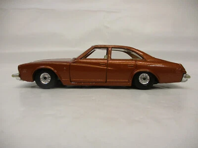 ESF-36606	Corgi Buick Regal, mit leichten Gebrauchsspuren, kleinen Farbschäden - Bild 1 von 4