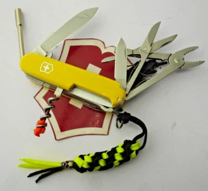 Rare Victorinox Swiss Army Cybertool M 32 Functions Yellow Die Post NEAR MINT - Picture 1 of 23