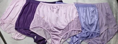 Vtg "Royalty I AM" Collect'n Lot Of 4 CutOut Lace Fine Fabric, Accents Nice11244 - Image 1 of 4