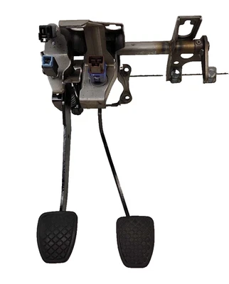 Conjunto de pedal de freno de embrague Subaru Crosstrek Impreza Forester 13-18 36004FJ271 Foto 1 de 4