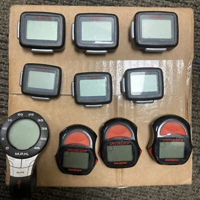 Lot Of Specialized bicycle computers - Image 1 of 2