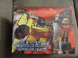 Gigasaurs Superator HQ01R Grimlock Dinobot Gold Chrome 1st version Gigapower - Picture 1 of 2