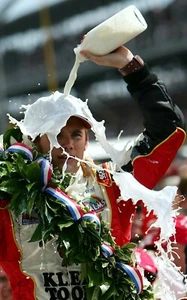 Dan Wheldon 2005 Indianapolis 500 Champion Milk 8x10 Photo Indy Racing Picture - Picture 1 of 1