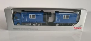 HERPA 908863 Mercedes Actros 2x 20 ft. Baucontainer Wittig 1:87 [A30] - Bild 1 von 1