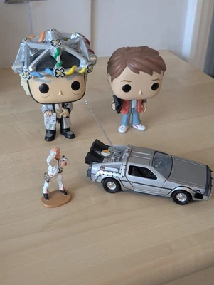 Back to the Future Collectible Set – Corgi DeLorean + Funko Pops + Doc Figure - Image 1 of 4