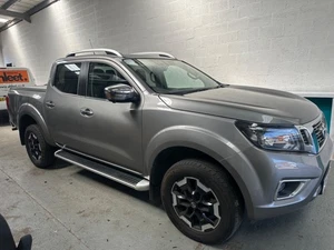 2021 NISSAN NAVARA 2.3 DCI TEKNA , 66K MILES, FULL NISSAN SVC HISTORY, WARRANTY - Picture 1 of 16
