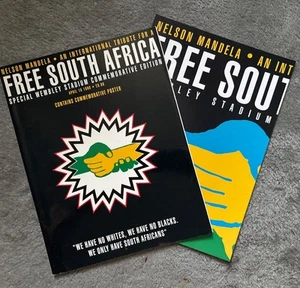 NELSON MANDELA FREE SOUTH AFRICA Wembley Stadium 1990  PROGRAMME WITH POSTER - Picture 1 of 18