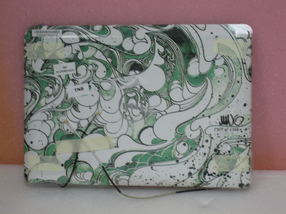 NEW Dell Inspiron Mini 1010 10.1inch WSVGA LED LCD Screen with Back Cover CHX70 - Image 1 of 1