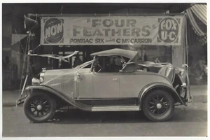 1930 Berkeley, California fotografía, promoción de teatro FOX, GRAN Pontiac Six automático - Imagen 1 de 2
