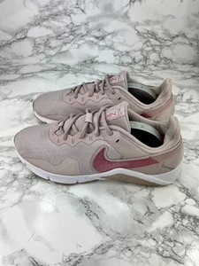 Nike Legend Essential 2 Platinum Pale Pink Sneaker Damen UK 9,5 Pink CQ9545-003 - Bild 1 von 14