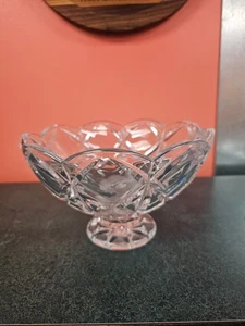 Waterrford marquis cut crystal bowl pedestal - Picture 1 of 6